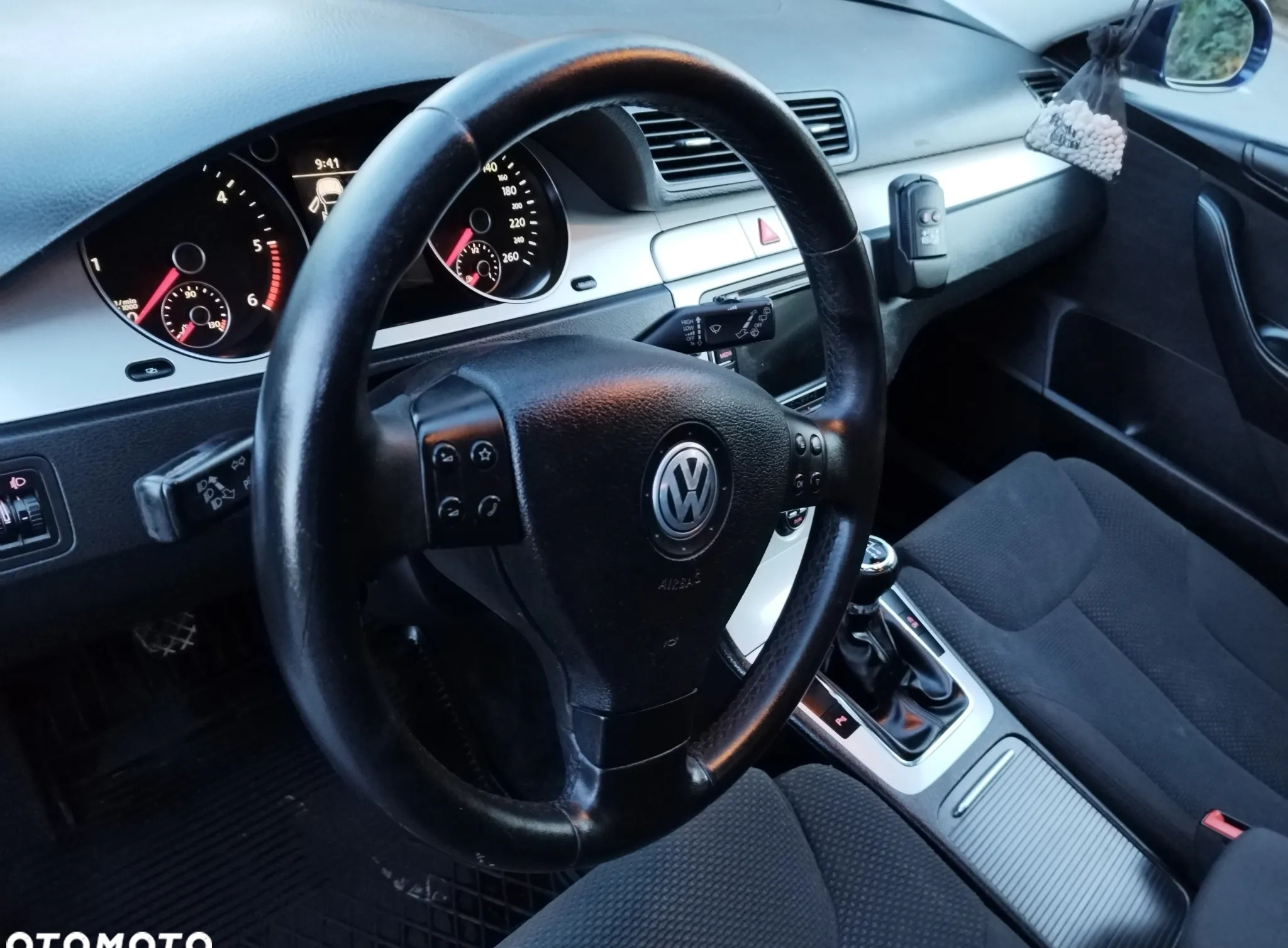 Volkswagen Passat cena 18900 przebieg: 280000, rok produkcji 2009 z Szczekociny małe 781